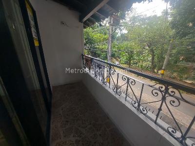 Casa de 5 alcobas en arriendo en Belen Malibu, Medellín, 220 m² · foto 3 de 20