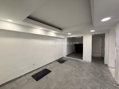 Casa de 5 alcobas en arriendo en El Velodromo, Medellín, 460 m² · foto 4 de 10