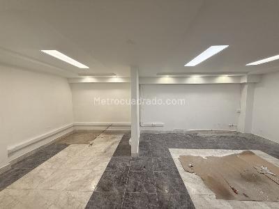 Casa de 5 alcobas en arriendo en El Velodromo, Medellín, 460 m² · foto 5 de 10
