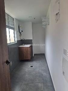 Apartamento de 2 alcobas en arriendo en Zuñiga, Medellín, 108 m² · foto 5 de 13