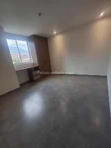Apartamento de 2 alcobas en arriendo en Zuñiga, Medellín, 108 m² · foto 9 de 13