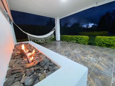Casa de 3 alcobas en arriendo en San Antonio, Rionegro, 350 m² · foto 4 de 20
