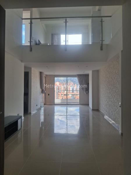 3BR Apartment in Loma Del Esmeraldal (200 m²) - 4