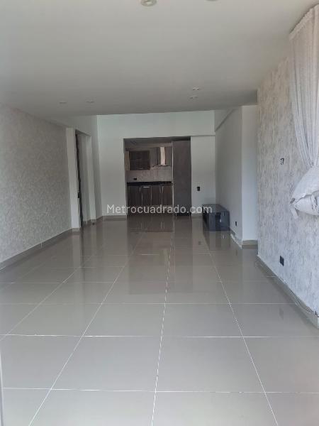 Piso – Envigado, Valle de Aburrá - Más