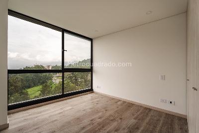 Apartamento de 3 alcobas en venta en Las Palmas, Medellín, 139 m² · foto 12 de 20