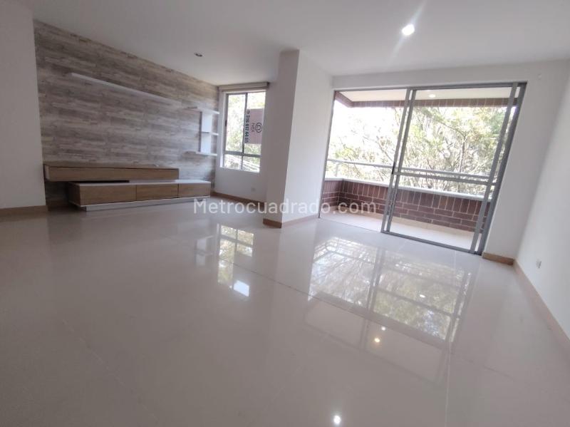 Apartamento en Arriendo, Loma Del Escobero, Envigado