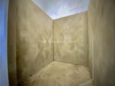 Casa de 4 alcobas en venta en Loma Del Escobero, Envigado, 627 m² · foto 18 de 20