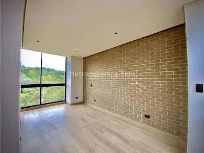 Casa de 4 alcobas en venta en Loma Del Escobero, Envigado, 627 m² · foto 6 de 20
