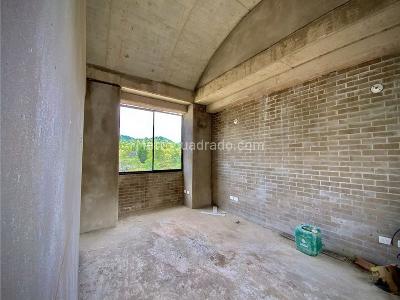 Casa de 4 alcobas en venta en Loma Del Escobero, Envigado, 627 m² · foto 8 de 20
