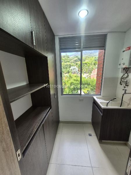 2BR Apartment in Loma Del Esmeraldal (80 m²) - 3
