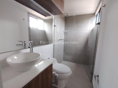Apartamento de 2 alcobas en arriendo en El Poblado, Medellín, 58 m² · foto 16 de 17