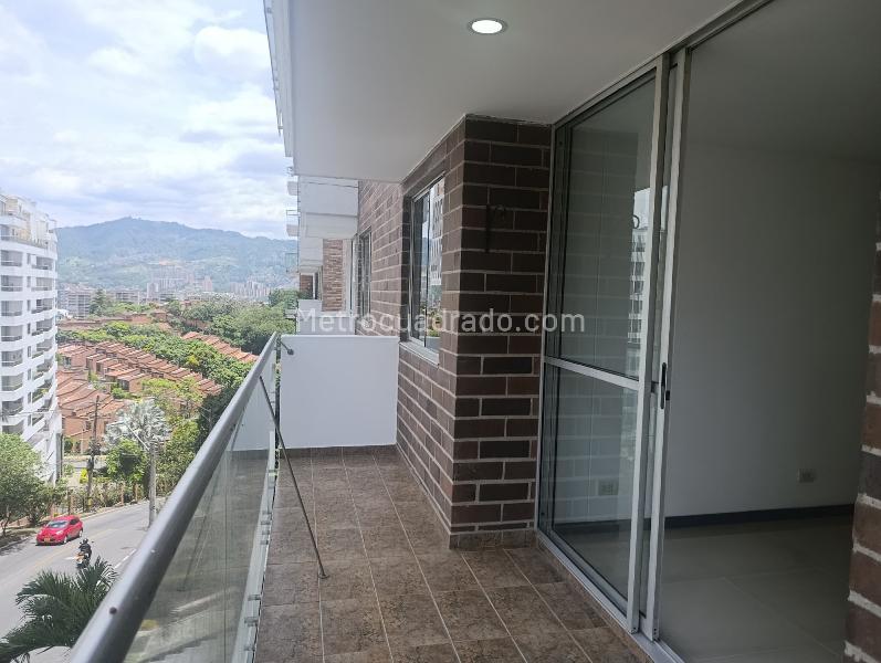 3BR Apartment in Loma Del Esmeraldal (79 m²) - 2