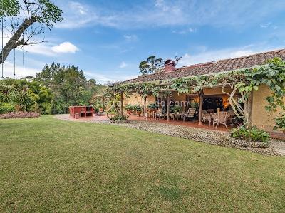 Casa de 5 alcobas en venta en Pontezuela, Rionegro, 300 m² · foto 3 de 20