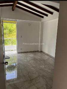 Casa de 3 alcobas en venta en El Porvenir, Rionegro, 180 m² · foto 15 de 17