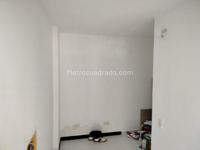 4BR House in Loma De Las Brujas (220 m²) - 3