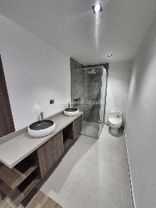 Apartamento de 3 alcobas en arriendo en Laureles, Medellín, 100 m² · foto 4 de 13