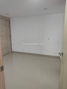 Apartamento de 2 alcobas en arriendo en San Joaquin, Medellín, 66 m² · foto 3 de 10