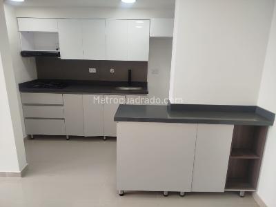 Apartamento en arriendo en San Antonio, Rionegro · foto 3 de 12