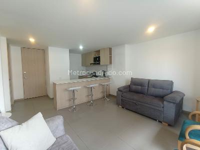 Apartamento de 3 alcobas en venta en Guayabal, Medellín, 86 m² · foto 4 de 14