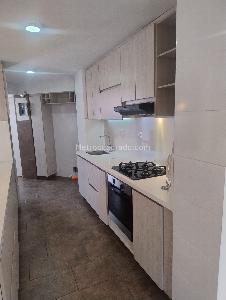 Apartamento en arriendo en Laureles, Medellín · foto 2 de 20