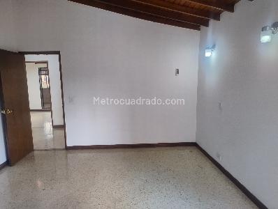 Apartamento en arriendo en Laureles, Medellín · foto 16 de 20