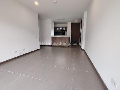 Apartamento en arriendo en Loma De Las Brujas, Envigado · foto 3 de 20