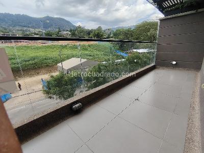 Apartamento en arriendo en Loma De Las Brujas, Envigado · foto 14 de 20