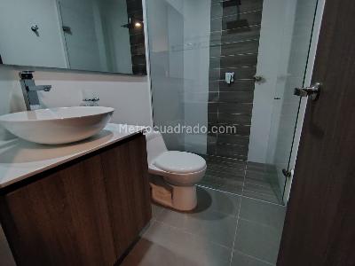 Apartamento en arriendo en Loma De Las Brujas, Envigado · foto 15 de 20
