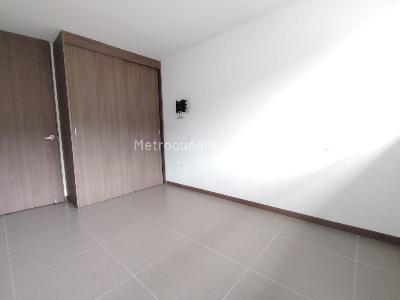 Apartamento en arriendo en Loma De Las Brujas, Envigado · foto 20 de 20