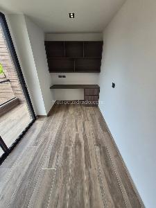 Apartamento de 3 alcobas en arriendo en Laureles, Medellín, 110 m² · foto 11 de 13