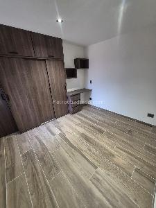 Apartamento de 3 alcobas en arriendo en Laureles, Medellín, 110 m² · foto 4 de 13