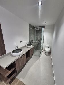 Apartamento de 3 alcobas en arriendo en Laureles, Medellín, 110 m² · foto 6 de 13