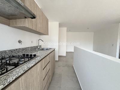 Apartamento de 3 alcobas en arriendo en La Cuenca, Envigado, 67 m² · foto 4 de 20