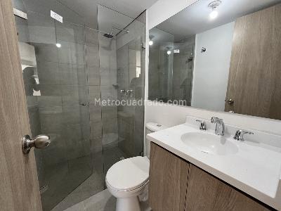 Apartamento de 3 alcobas en arriendo en La Cuenca, Envigado, 67 m² · foto 8 de 20