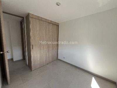 Apartamento de 3 alcobas en arriendo en La Cuenca, Envigado, 67 m² · foto 16 de 20