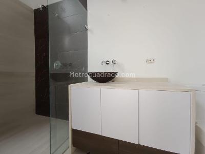 Casa de 5 alcobas en arriendo en Vereda El Peñasco Envigado, Envigado, 2000 m² · foto 13 de 20