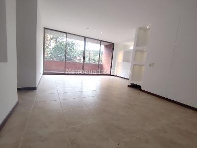 Apartamento de 3 alcobas en venta en La Frontera, Medellín, 116 m² · foto 3 de 20