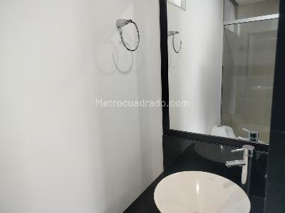 Apartaestudio en arriendo en Alejandria, Medellín · foto 8 de 11
