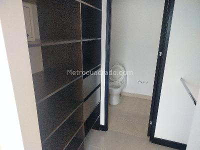 Apartaestudio en arriendo en Alejandria, Medellín · foto 10 de 11