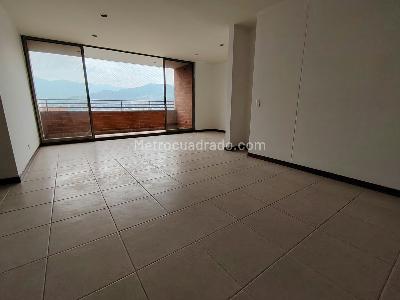 Apartamento de 3 alcobas en venta en Angeles De Santa Maria, Medellín, 116 m² · foto 3 de 20