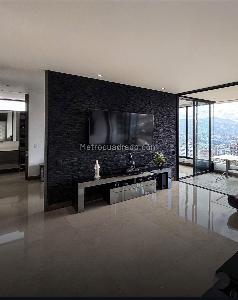 Apartamento de 3 alcobas en arriendo en El Poblado, Medellín, 130 m² · foto 8 de 10