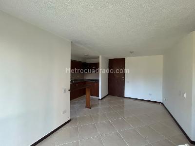 Apartamento en arriendo en Chingui, Envigado · foto 3 de 11