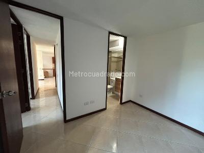 Apartamento en arriendo en Chingui, Envigado · foto 7 de 11