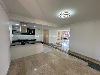 Apartamento de 4 alcobas en venta en El Poblado, Medellín, 160 m² · foto 16 de 20