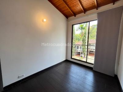 Casa de 3 alcobas en venta en Cumbres, Envigado, 170 m² · foto 12 de 20