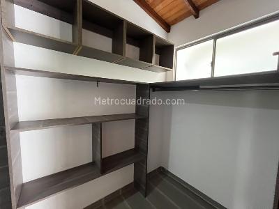 Casa de 3 alcobas en venta en Cumbres, Envigado, 170 m² · foto 15 de 20