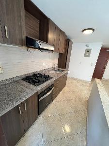 Apartamento de 3 alcobas en arriendo en Cumbres, Envigado, 74 m² · foto 2 de 14
