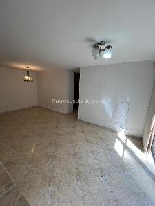Apartamento de 3 alcobas en arriendo en Cumbres, Envigado, 74 m² · foto 4 de 14