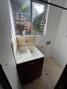 Apartamento de 3 alcobas en arriendo en Cumbres, Envigado, 74 m² · foto 11 de 14