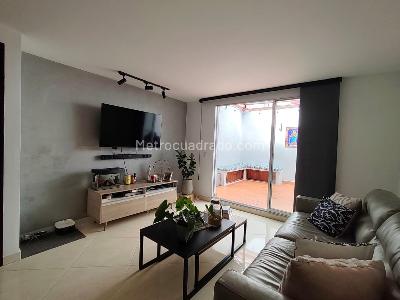 Casa de 3 alcobas en venta en Las Antillas, Envigado, 120 m² · foto 2 de 15